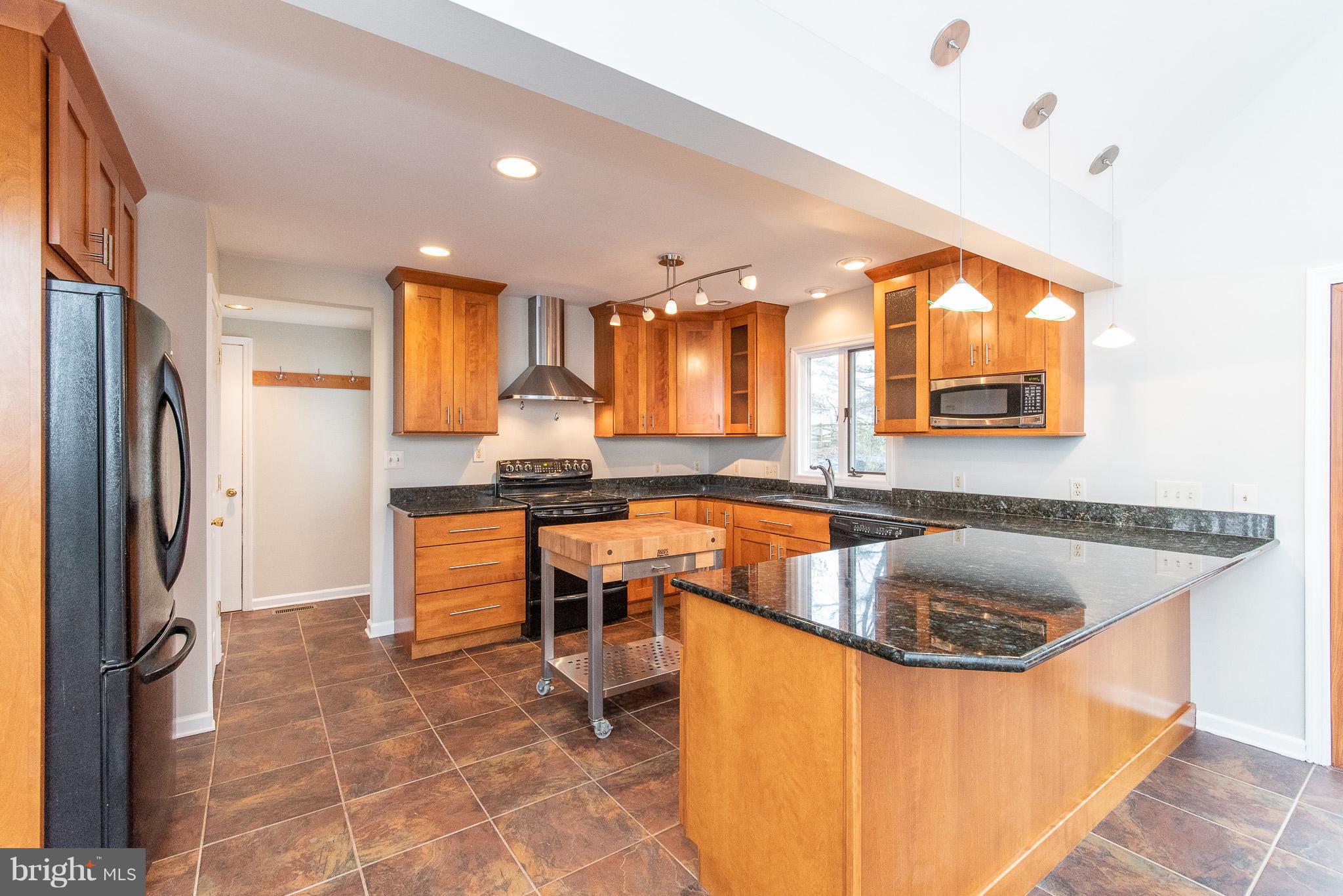 907 East Wheel Road Bel Air, MD 21015 - Photo 15 of 43 Kitchen