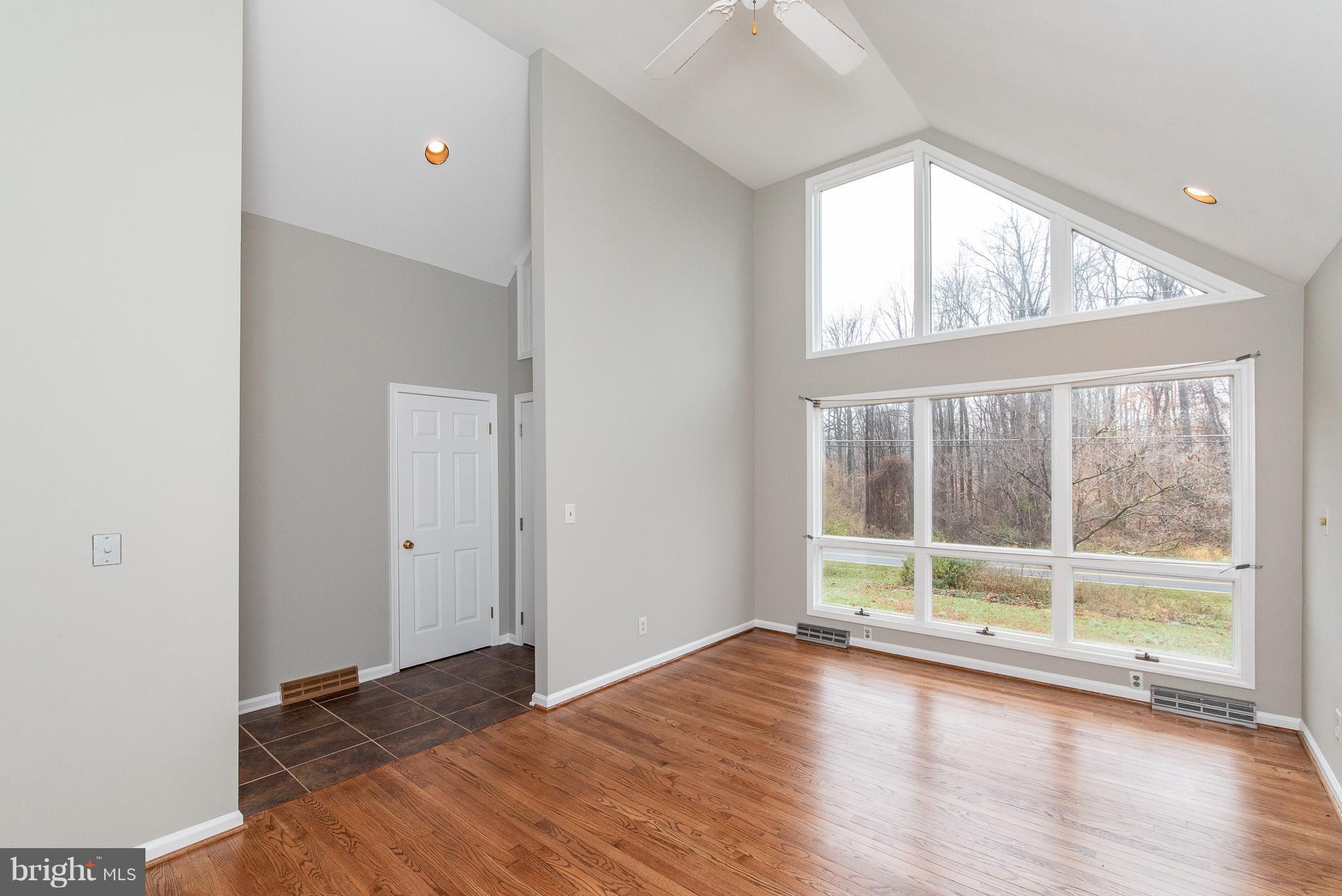 907 East Wheel Road Bel Air, MD 21015 - Photo 6 of 43 Living Room