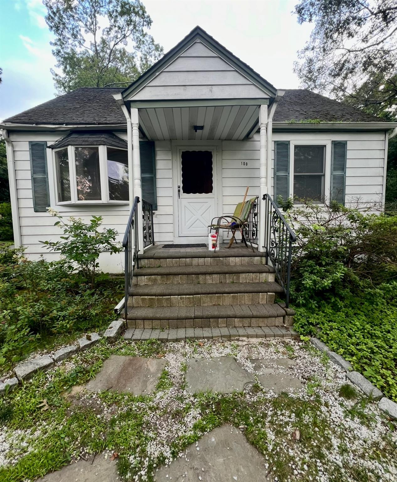 100 Maple Lane Medford, NY 11763 - Photo 2 of 13 Bungalow-style house with a shingled roof