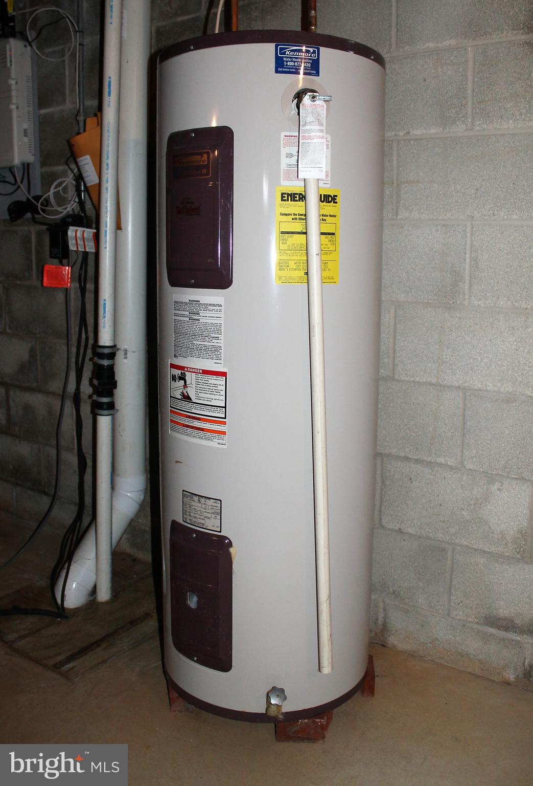115 Mine Road Hershey, PA 17033 - Photo 39 of 39 Newer Water Heater