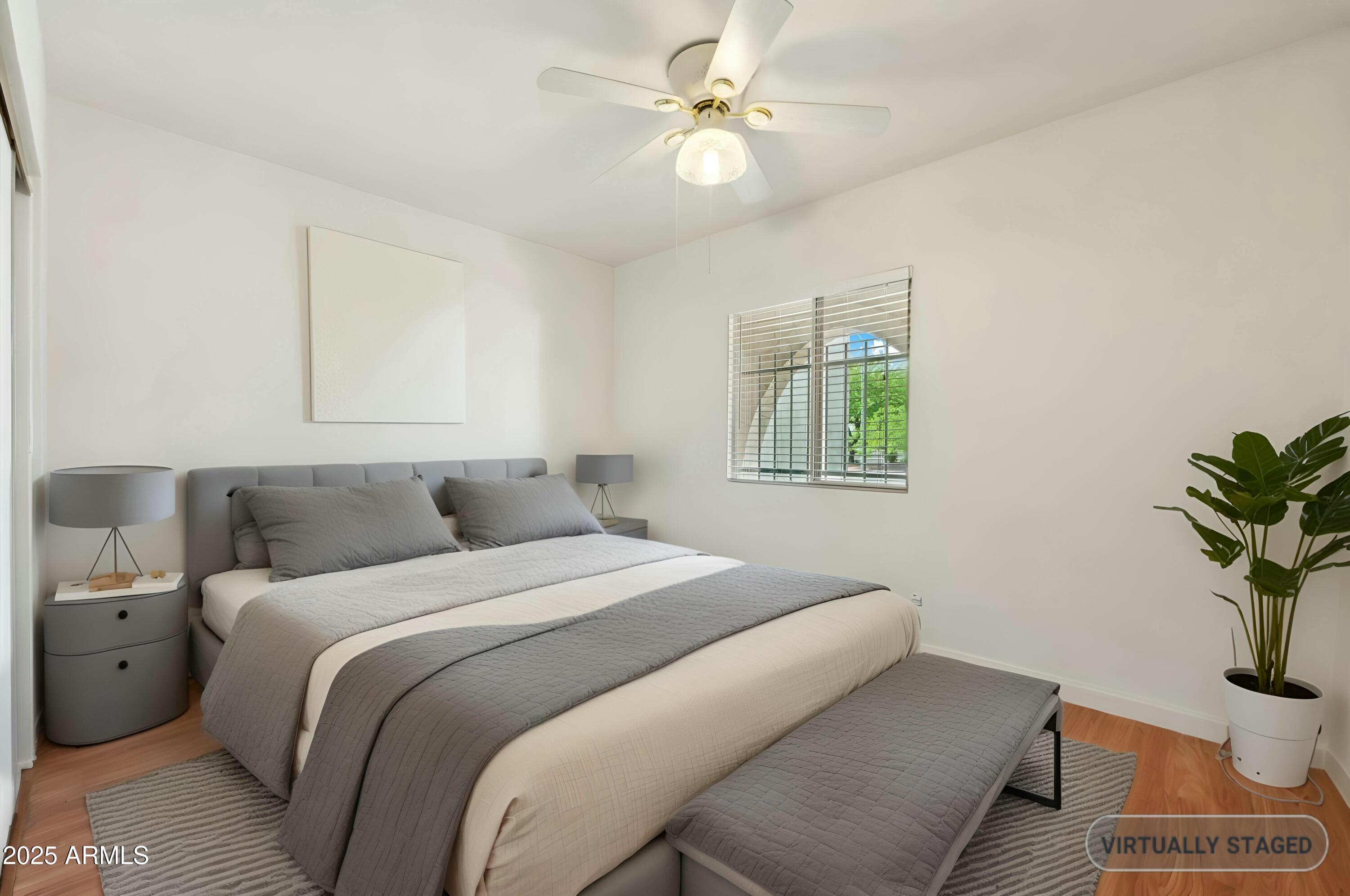 1845 West Citrus Way Phoenix, AZ 85015 - Photo 13 of 15 Guest bedroom