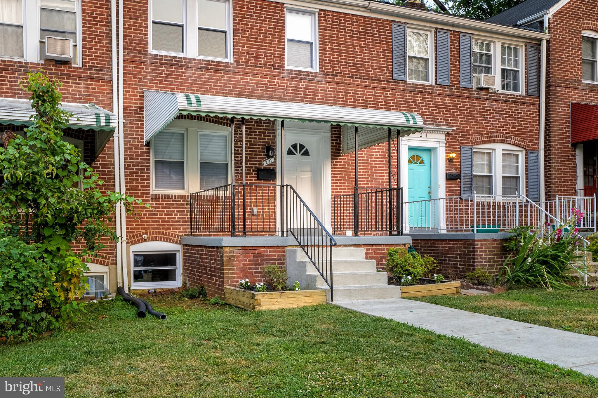209 Westshire Road Baltimore, MD 21229 - Photo 3 of 37 Gallery Image 3