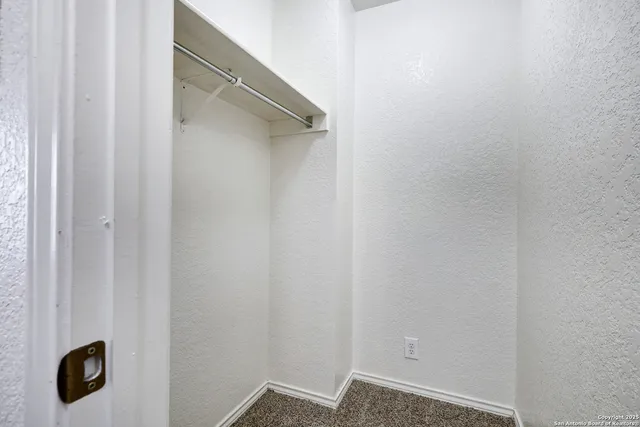 a view of walk in closet