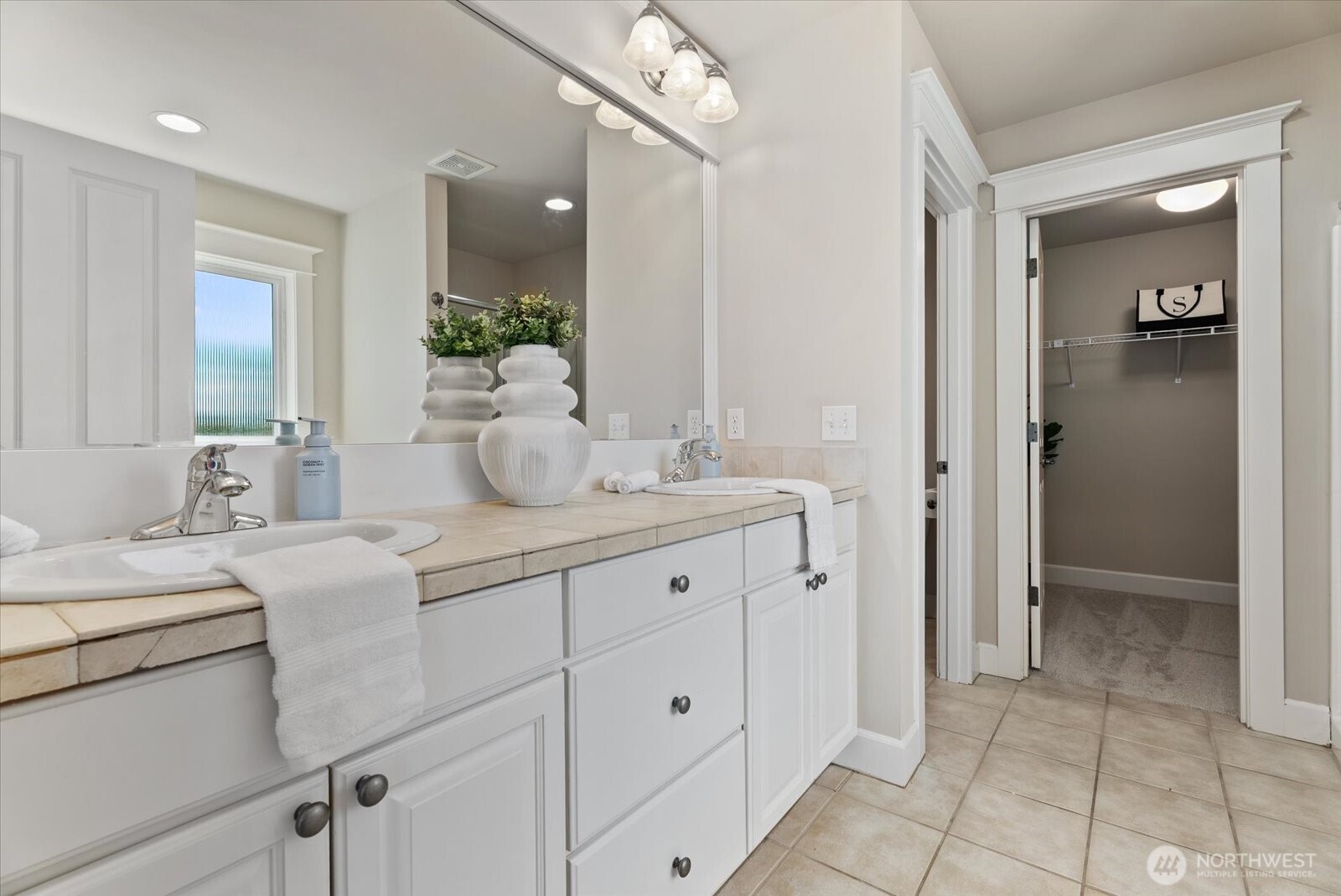 822 235th Place Southeast Bothell, WA 98021 - Photo 19 of 35