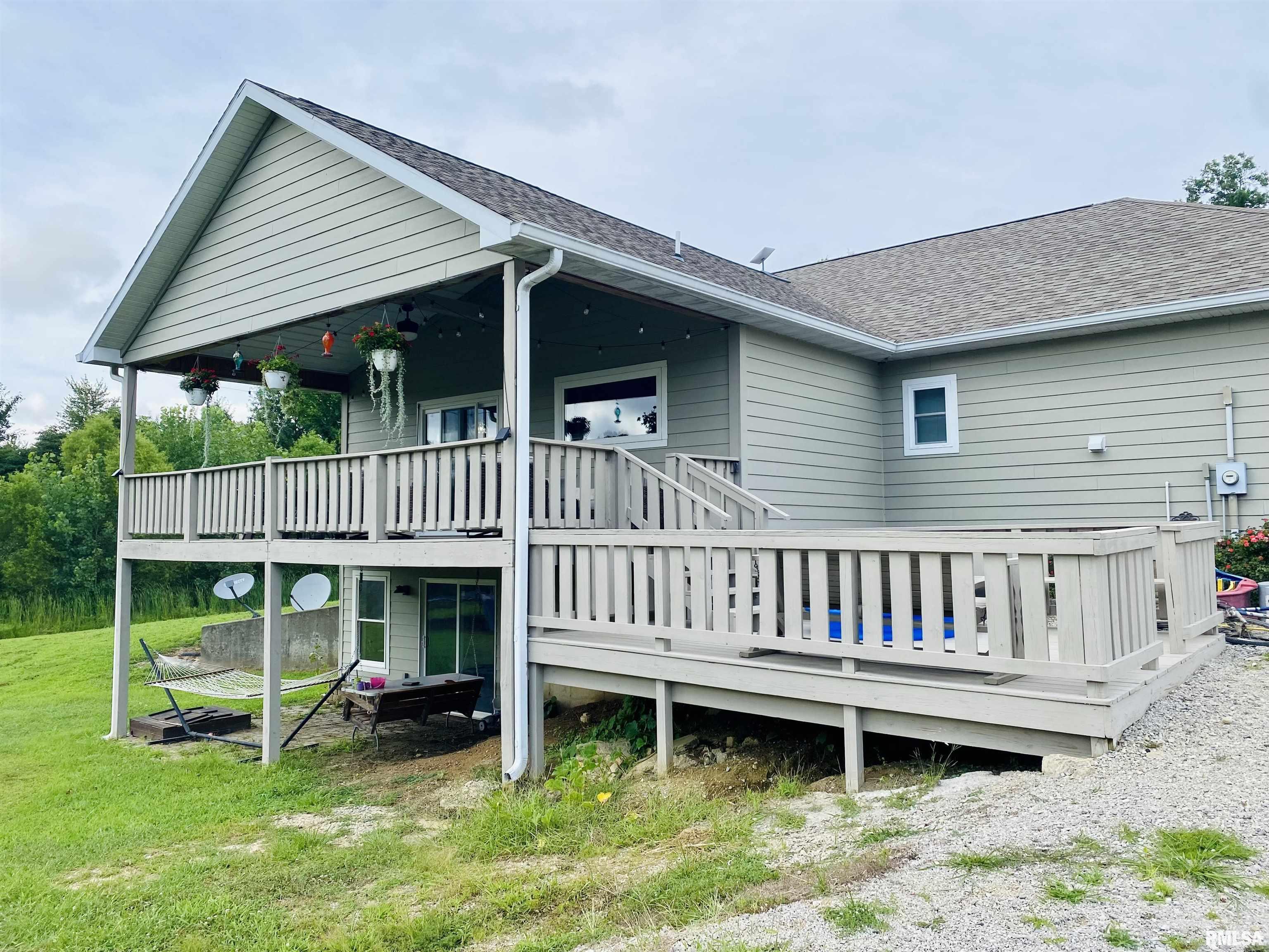 5060 England Road Kell, IL 62853 - Photo 20 of 27
