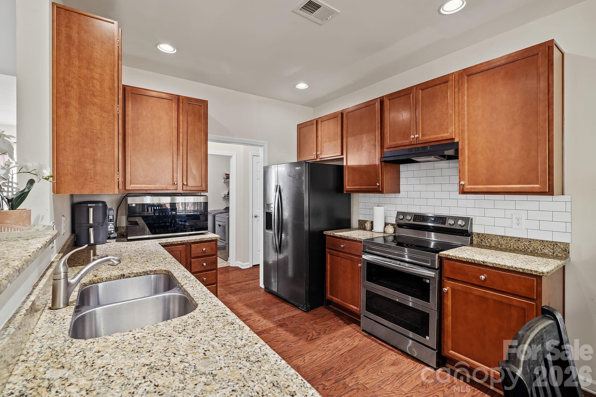 136 Grove End Road Fletcher, NC 28732 - Photo 7 of 25