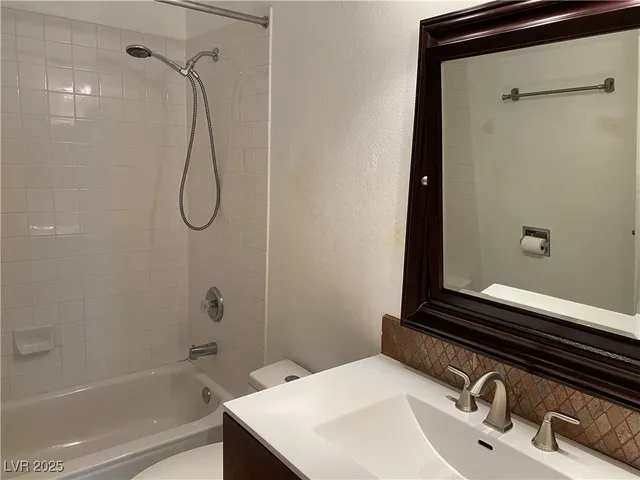 $1,900 | 7845 West March Brown Avenue, Las Vegas, NV 89149