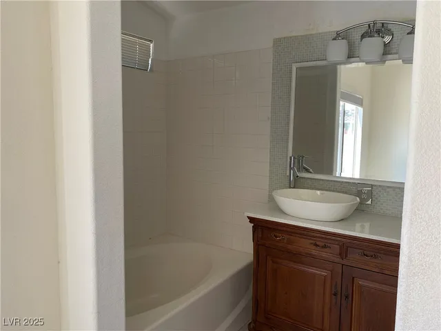 $1,900 | 7845 West March Brown Avenue, Las Vegas, NV 89149