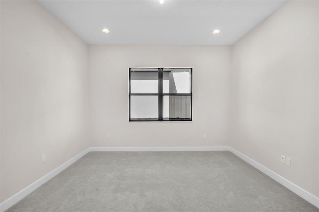 10990 Violet Mdw Street Boynton Beach, FL 33473 - Photo 19 of 60