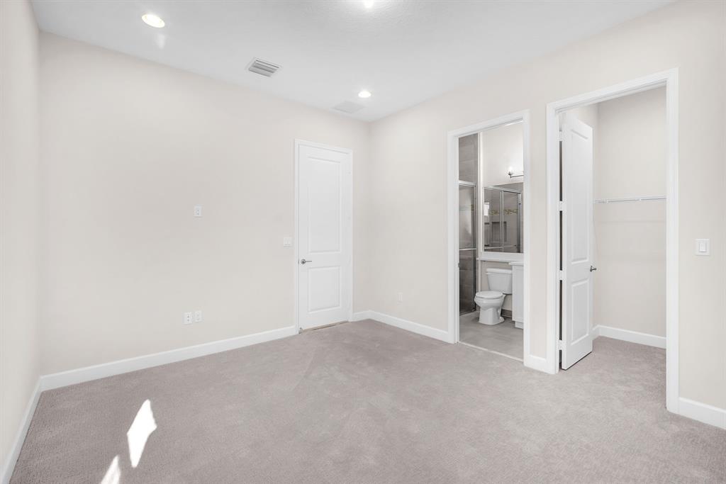 10990 Violet Mdw Street Boynton Beach, FL 33473 - Photo 20 of 60 a view of an empty room