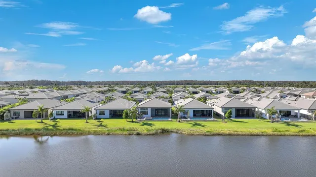 $8,500 | 10990 Violet Mdw Street, Boynton Beach, FL 33473