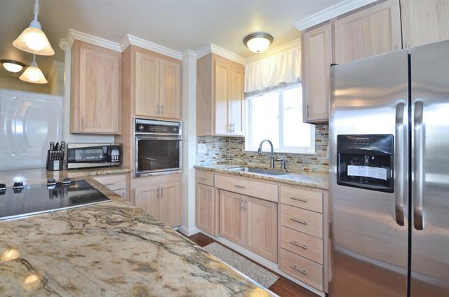 124 Bennett Road Aptos, CA 95003 - Photo 3 of 24 Gallery Image 3