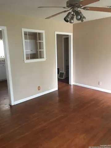 $1,200 | 816 Wilson Street, Uvalde, TX 78801