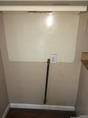 $1,200 | 816 Wilson Street, Uvalde, TX 78801