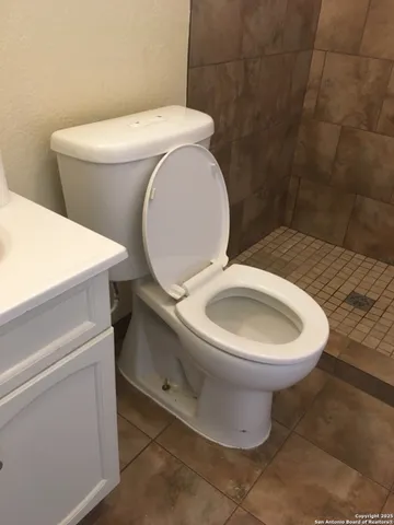 $1,200 | 816 Wilson Street, Uvalde, TX 78801