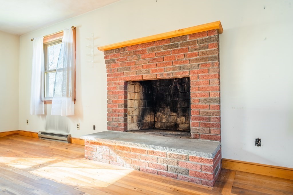 42 Frankland Road Ashland, MA 01721 - Photo 4 of 26