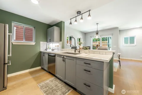 $699,950 | 4121 Martin Luther King Jr Way South, Seattle, WA 98108