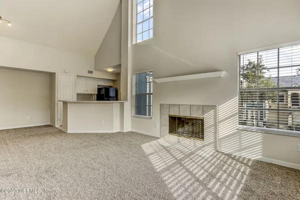 $1,775 | 13700 Richmond Park Drive North, Unit 706, Jacksonville, FL 32224