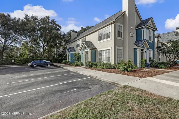 $1,775 | 13700 Richmond Park Drive North, Unit 706, Jacksonville, FL 32224