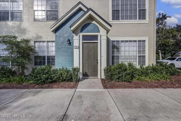 $1,775 | 13700 Richmond Park Drive North, Unit 706, Jacksonville, FL 32224