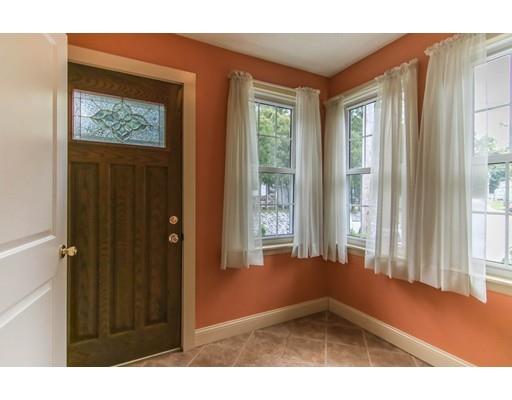 60 Valley View Lane Worcester, MA 01604 - Photo 11 of 42 Gallery Image 11