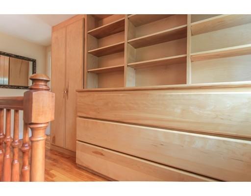 60 Valley View Lane Worcester, MA 01604 - Photo 23 of 42 Gallery Image 23