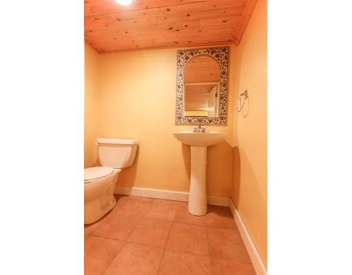 60 Valley View Lane Worcester, MA 01604 - Photo 31 of 42 Gallery Image 31