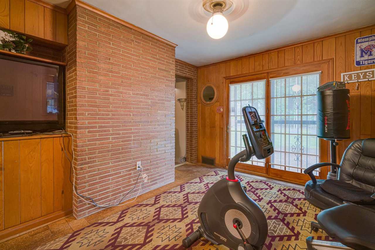 4485 Ridgewood Road Memphis, TN 38116 - Photo 11 of 20 Gallery Image 11