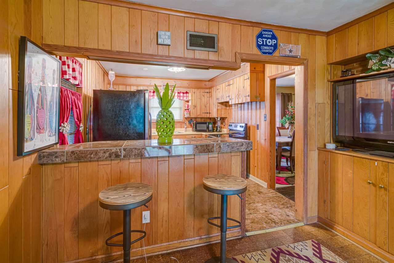 4485 Ridgewood Road Memphis, TN 38116 - Photo 8 of 20 Gallery Image 8