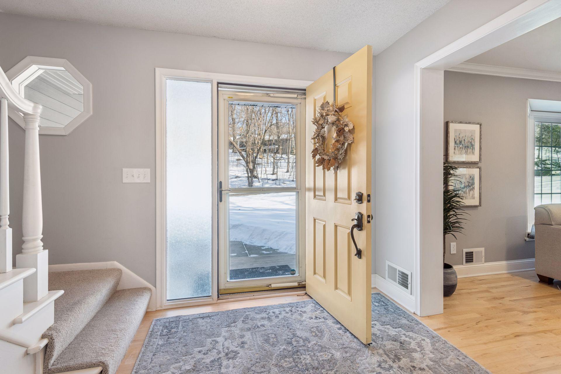 4108 Dublin Drive Minnetonka, MN 55345 - Photo 2 of 33