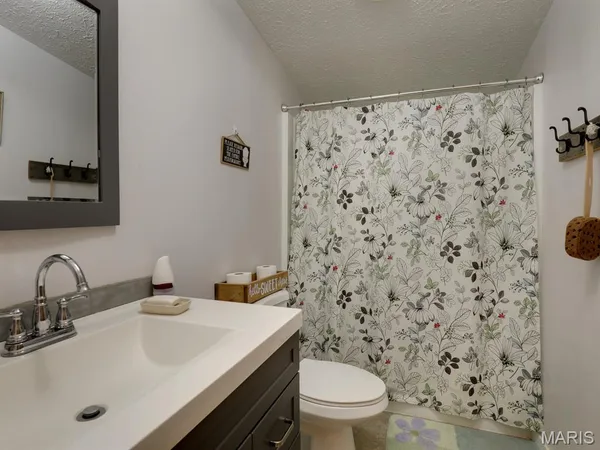 $189,000 | 19613 State Hwy Y, Lewistown, MO 63452