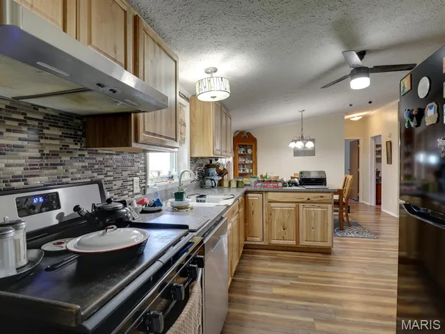 $189,000 | 19613 State Hwy Y, Lewistown, MO 63452