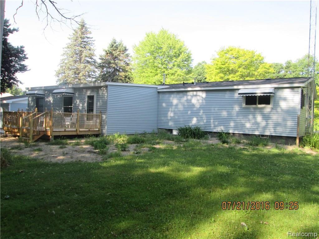 4076 Cribbins Road North Street, MI 48049 - Photo 4 of 43 IMG_7428.JPG