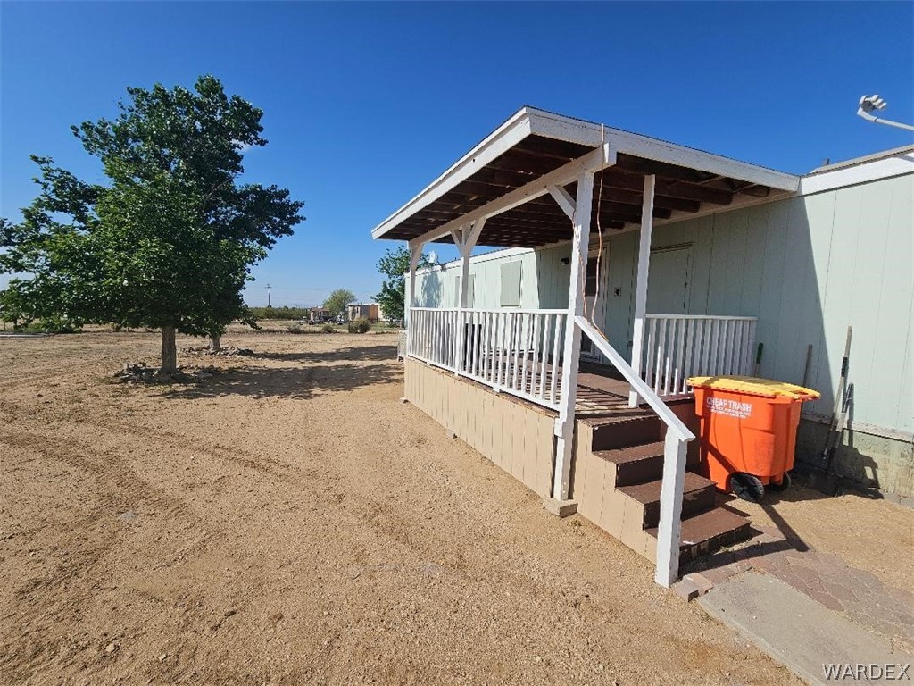 3552 Adobe Road Golden Valley, AZ 86413 - Photo 4 of 15