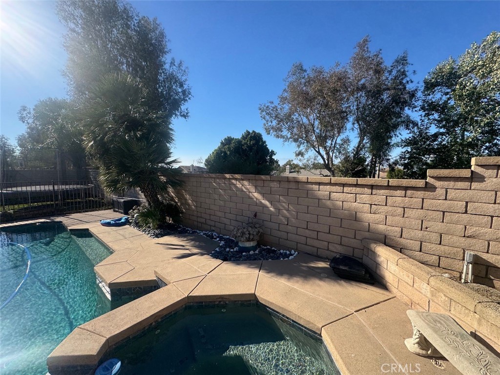 1059 Silvercreek Road Corona, CA 92882 - Photo 52 of 54