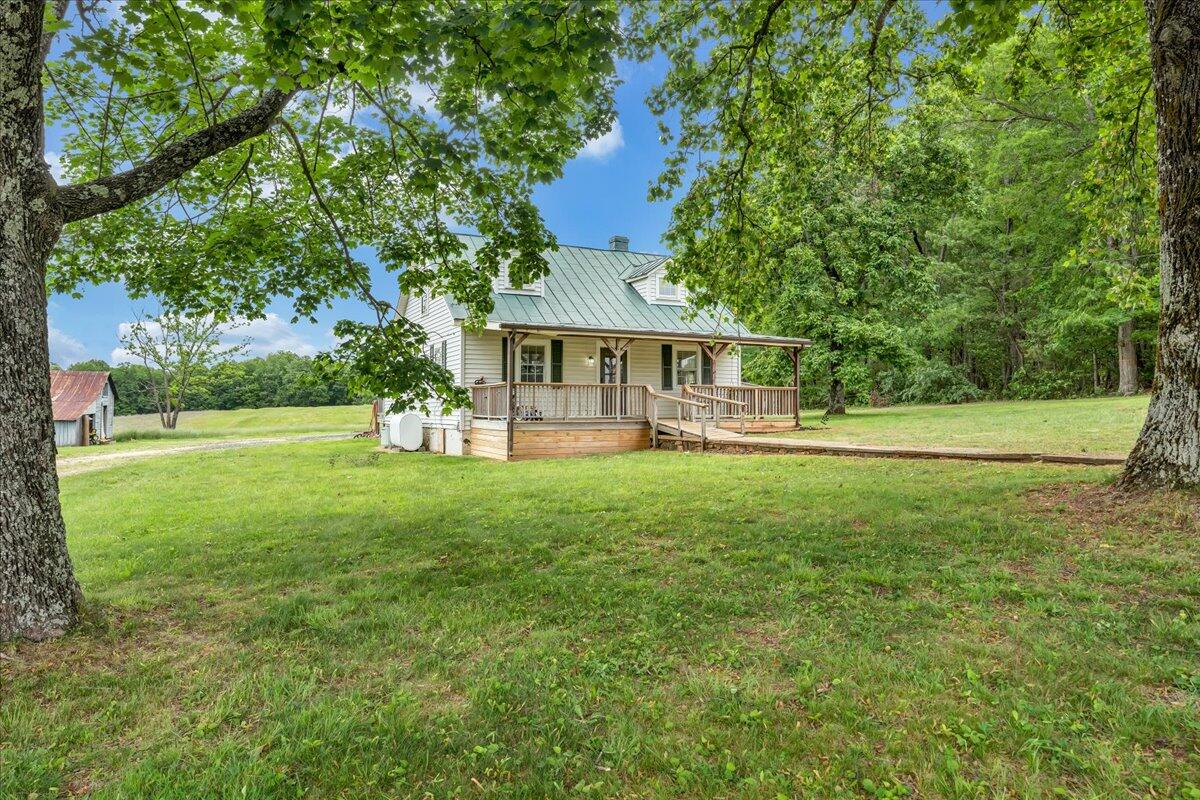 1500 Mountain Valley Road Axton, VA 24054 - Photo 26 of 27 27-MIB02147
