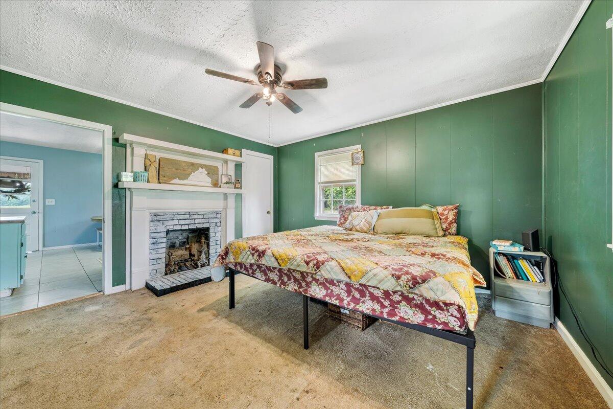 1500 Mountain Valley Road Axton, VA 24054 - Photo 4 of 27 04-MIB02072