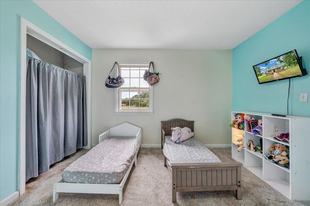 1500 Mountain Valley Road Axton, VA 24054 - Photo 10 of 27 10-MIB02090