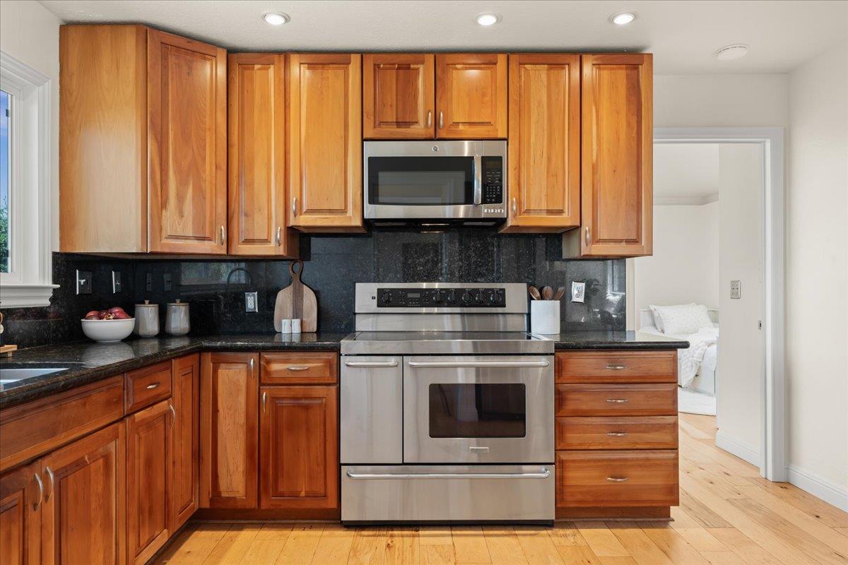 16900 Sheldon Road Los Gatos, CA 95030 - Photo 15 of 45 Gallery Image 15