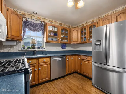 $649,999 | 251 Van Damin Avenue, Glen Ellyn, IL 60137