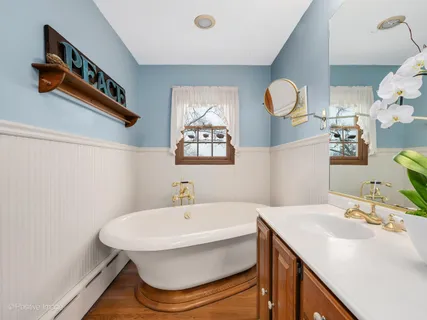 $649,999 | 251 Van Damin Avenue, Glen Ellyn, IL 60137