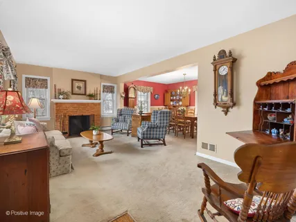 $649,999 | 251 Van Damin Avenue, Glen Ellyn, IL 60137