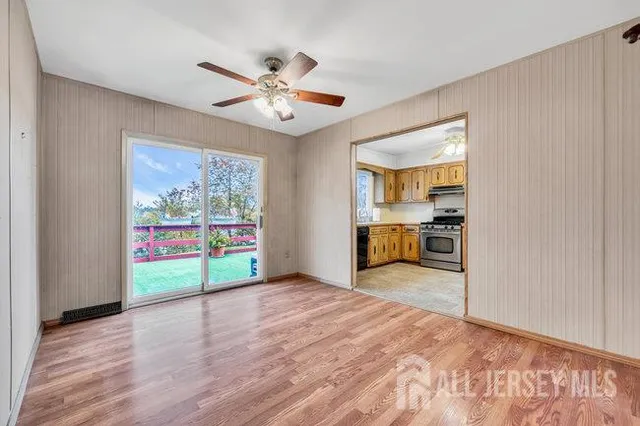 $549,999 | 25 Venus Road, Old Bridge, NJ 08879