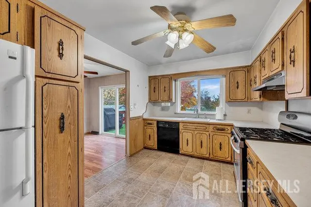 $549,999 | 25 Venus Road, Old Bridge, NJ 08879