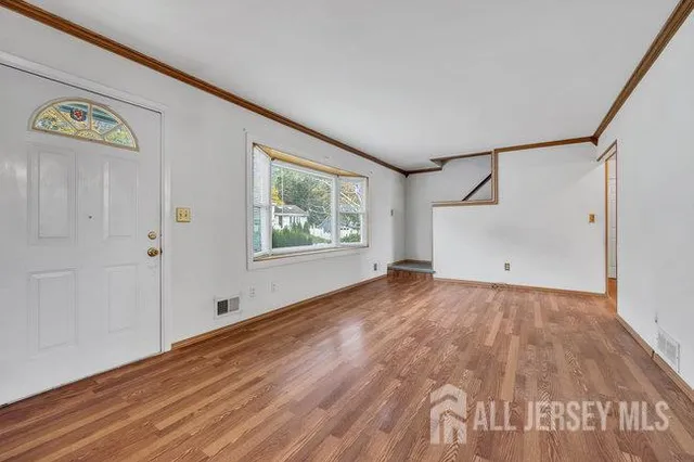 $549,999 | 25 Venus Road, Old Bridge, NJ 08879