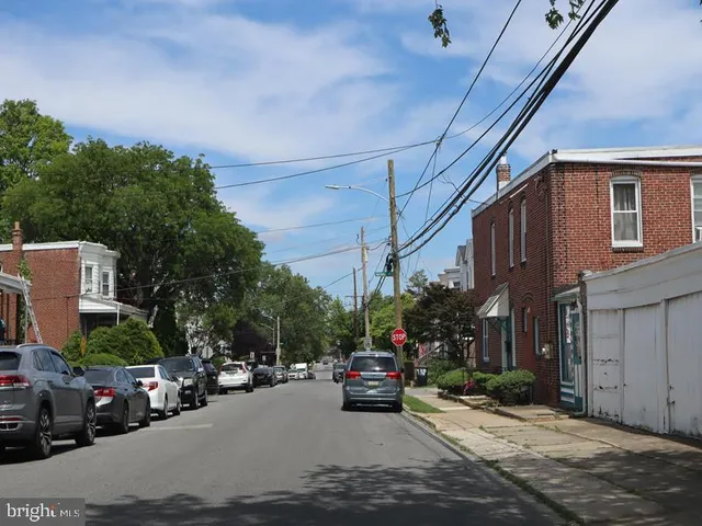 $198,000 | 418 Pusey Avenue, Unit 95, Darby, PA 19023