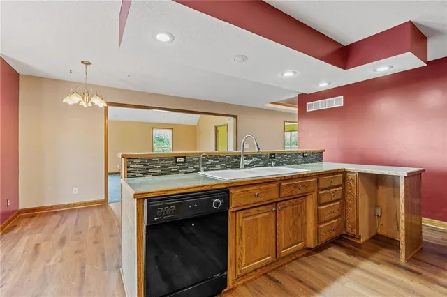 $625,000 | 8747 Southpoint Drive, Richmond, MO 64085