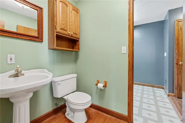 $625,000 | 8747 Southpoint Drive, Richmond, MO 64085