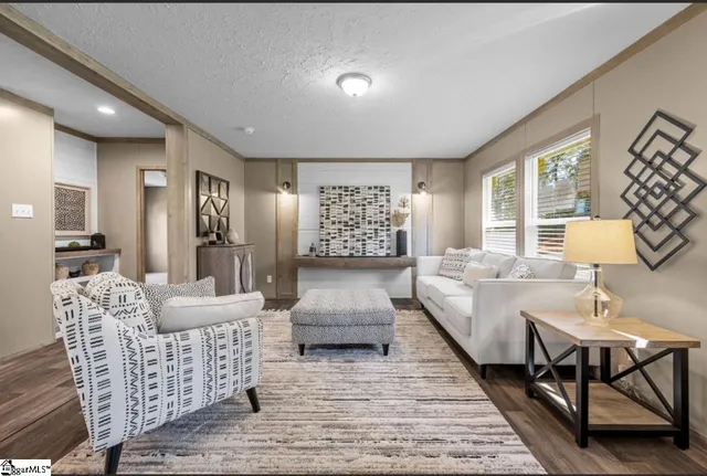 $326,500 | 2578 John Dodd Road, Wellford, SC 29385