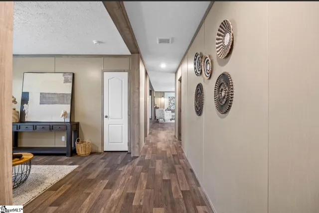 $326,500 | 2578 John Dodd Road, Wellford, SC 29385